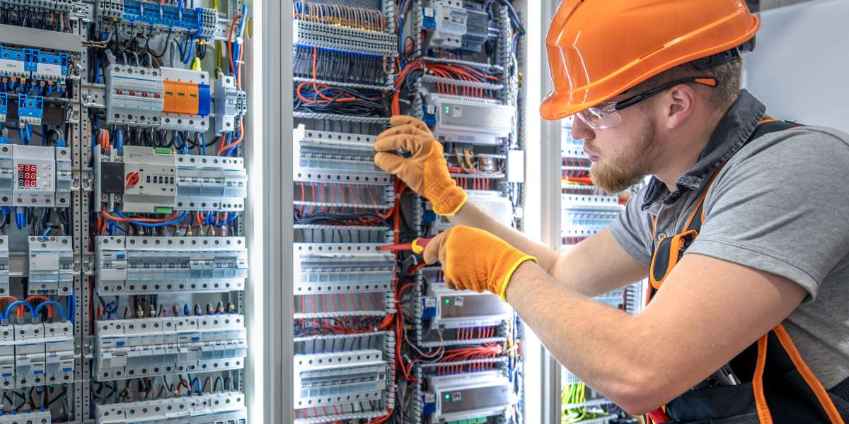 Electrical Contractor Sunrise – Expert Electrical Solutions for Homes and Businesses