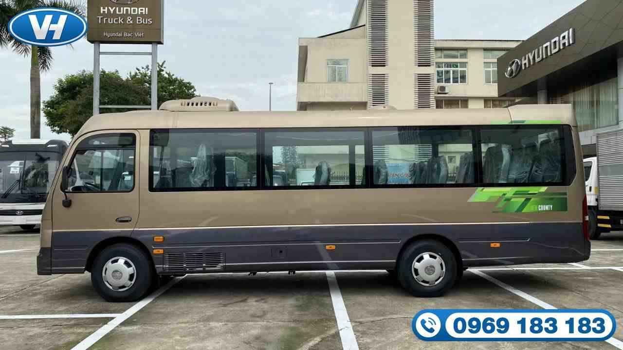 Cho thuê xe du lịch 29 chỗ đi Huế từ Hà Nội – Dịch vụ uy tín, giá rẻ