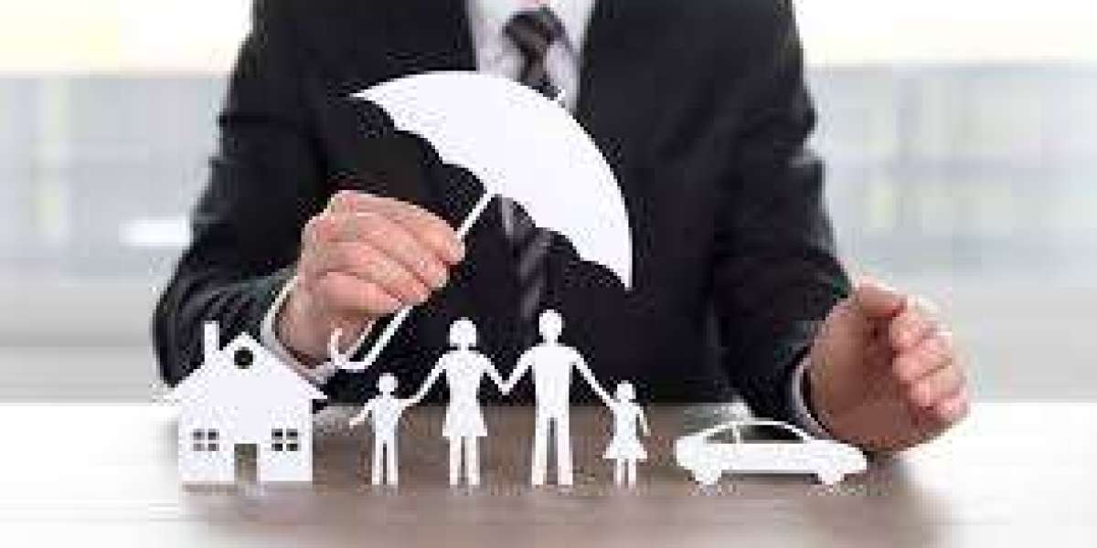 When to Call a Tampa Public Adjuster for Water, Fire, or Storm Damage