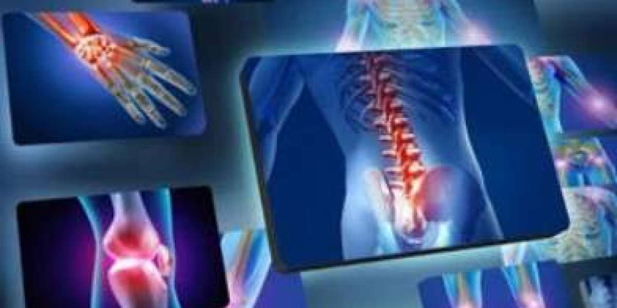 Knee Pain to Joint Replacement: How Dr Harmesh Kapoor Helps Patients Recover Faster