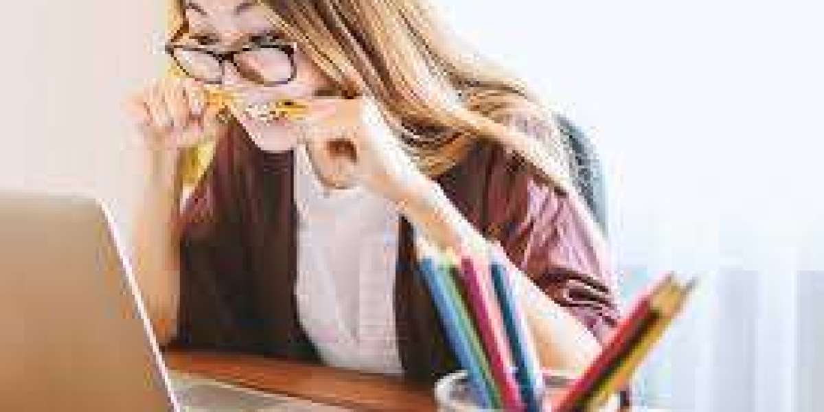 Top Poshmark Virtual Assistant Jobs to Boost Your Online Career