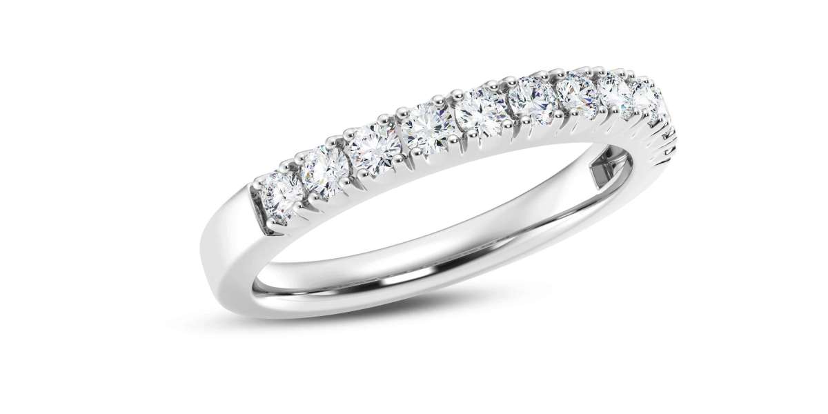 Engagement Rings Diamond Rings – A Modern Love Story with ShopQSE