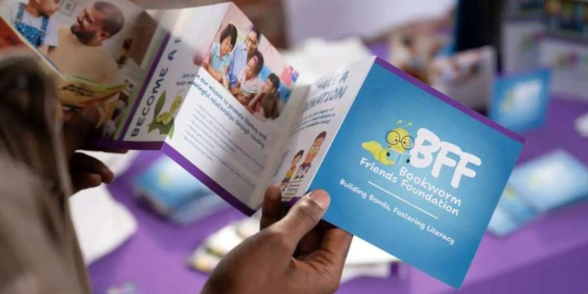 Top Features to Look for When Ordering Custom Brochure Printing Online