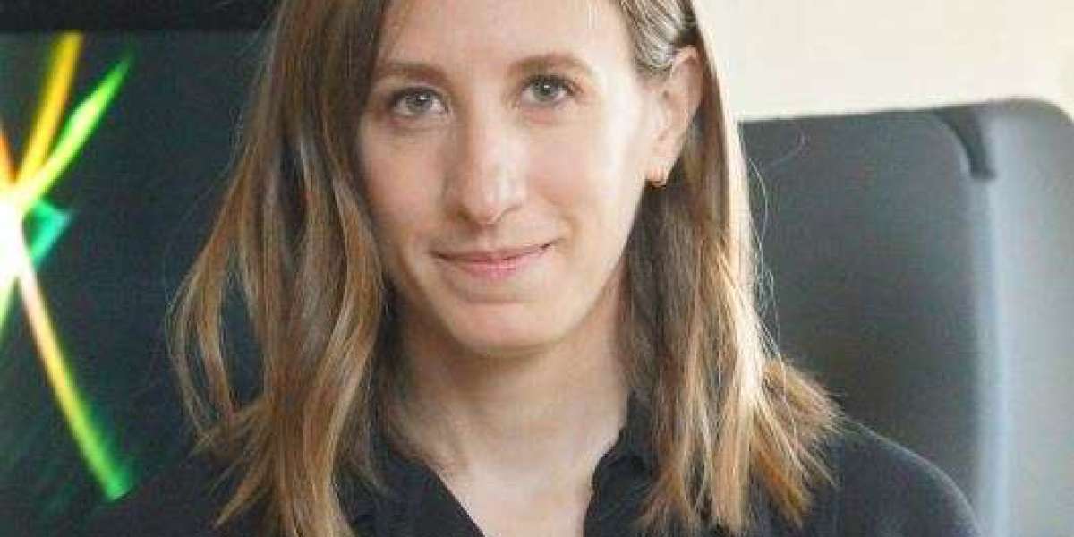 Talya Elitzer and Godmode: Rethinking Artist Development in the Age of Streaming and AI