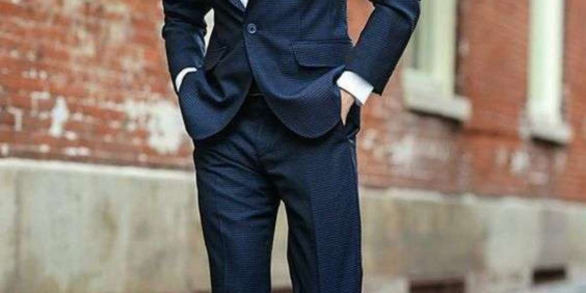 The Dark Blue Suit: A Wardrobe Essential That Works Harder Than You Think