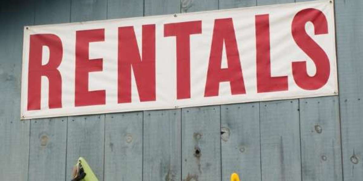 Custom Vinyl Poster for Businesses: How to Boost Brand Visibility and Foot Traffic