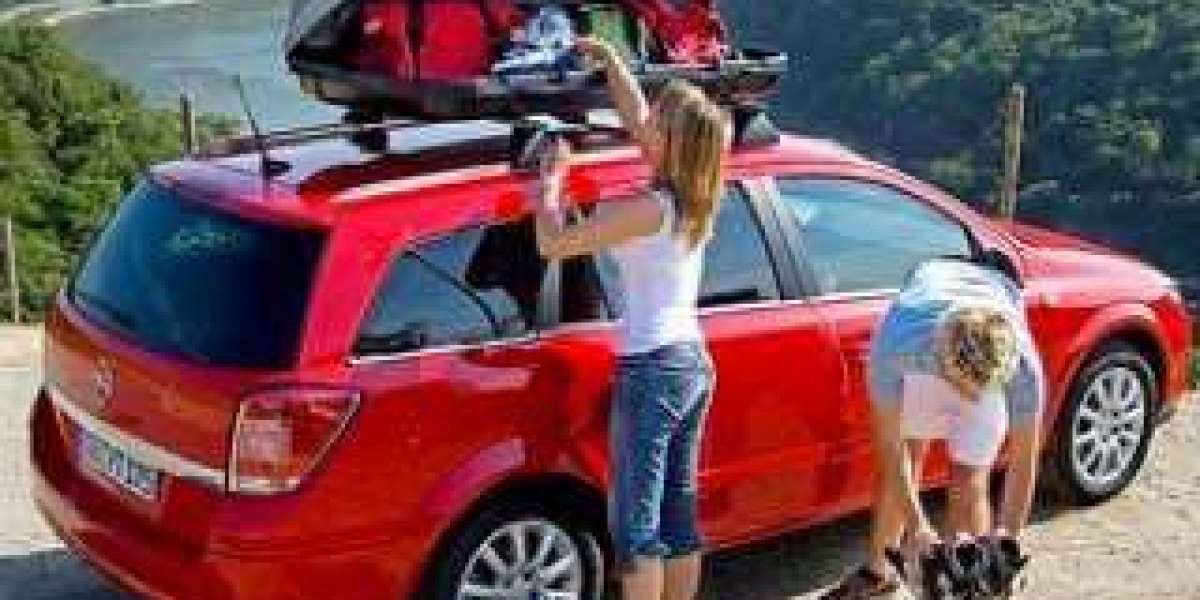 Багажники на дах автомобіля