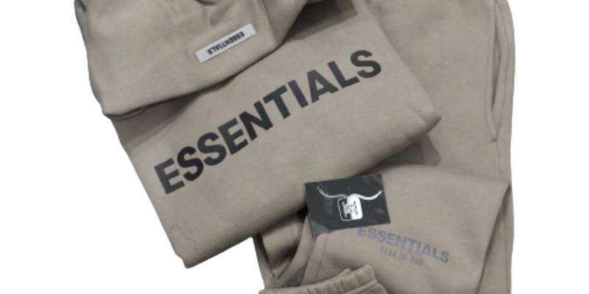 Essentials: Redefining Modern Streetwear