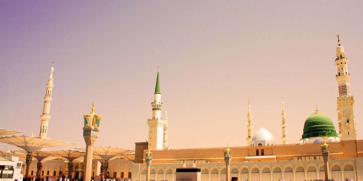A Spiritual Journey of a Lifetime with Hajar Travels