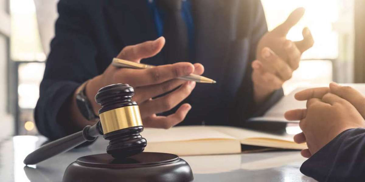 Criminal Lawyers in Dubai Working Across Investigation Stages