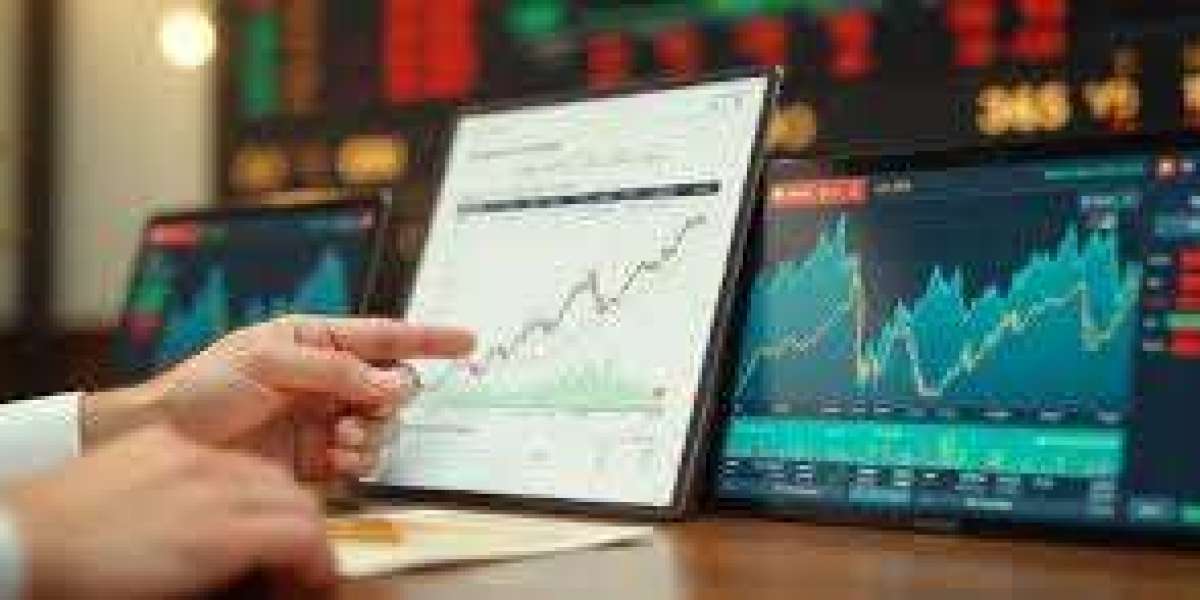 Stock Brokers: The Bridge Between You and the Market