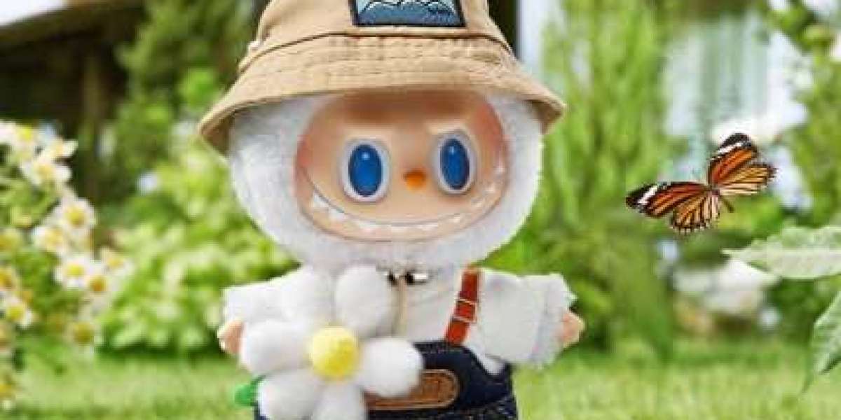 Labubu Canada: Clean Minimalist Fashion Perfect For City Living