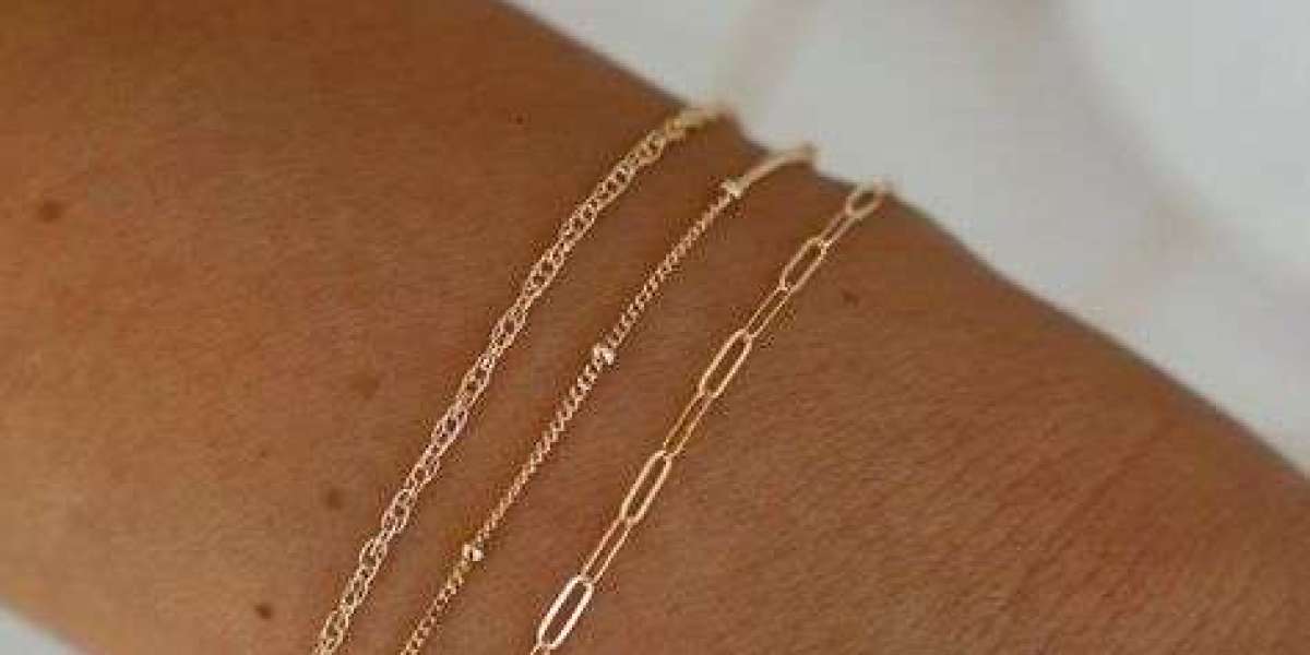 Permanent Jewelry Pricing: Factors That Affect the Cost