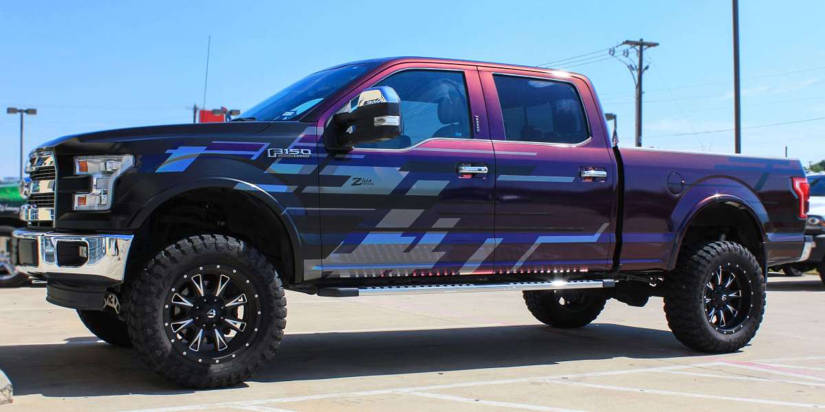 Transform Your Brand with Vehicle Wraps and Signage in Charlotte