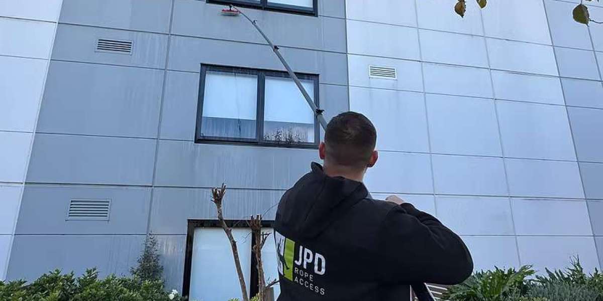 Abseiling Remedial Work in Sydney: Safe, Efficient Solutions for High-Rise Buildings