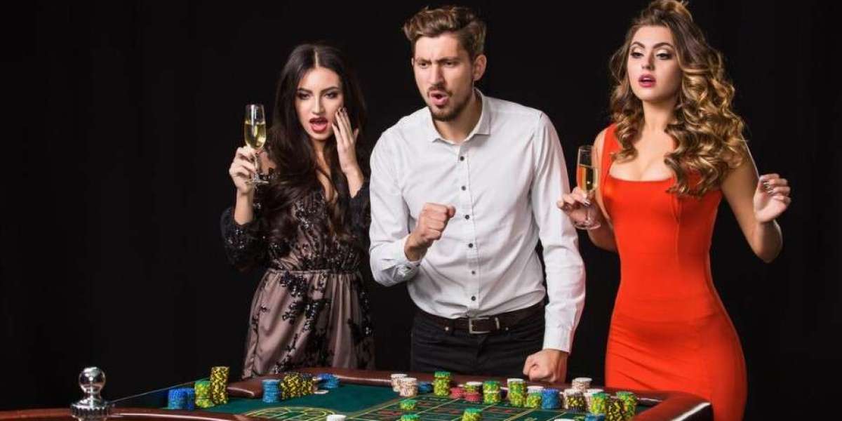 Slot Dana: Solusi Praktis Bermain Slot Online dengan Transaksi Cepat dan Aman.