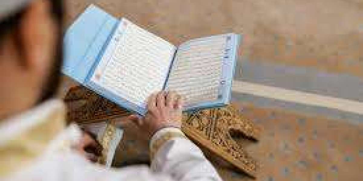 Learning the Quran from Home: A Modern Path for Muslims in America