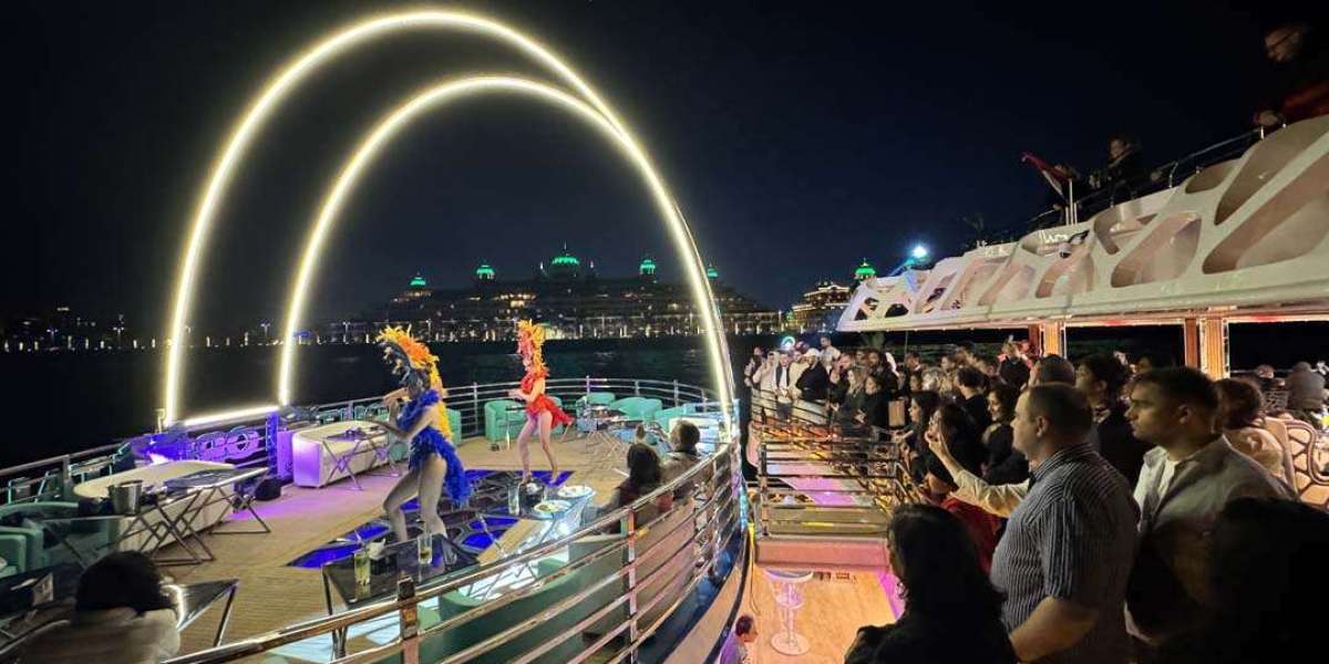 Why a Yacht Cruise Is the Ultimate Way to Experience Dubai