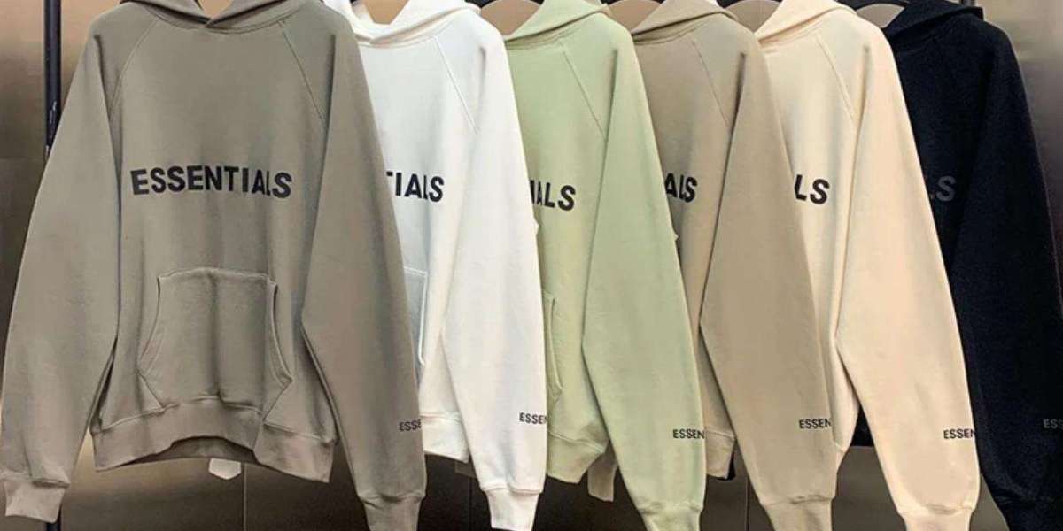 Essentials Hoodie Canada – Contemporary Design for Effortless Style