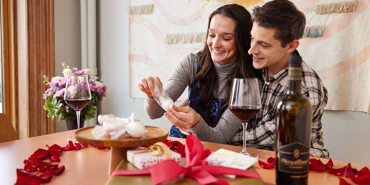 Romantic Guide on What to Do on Valentine’s Day and Celebrate Valentine’s Day