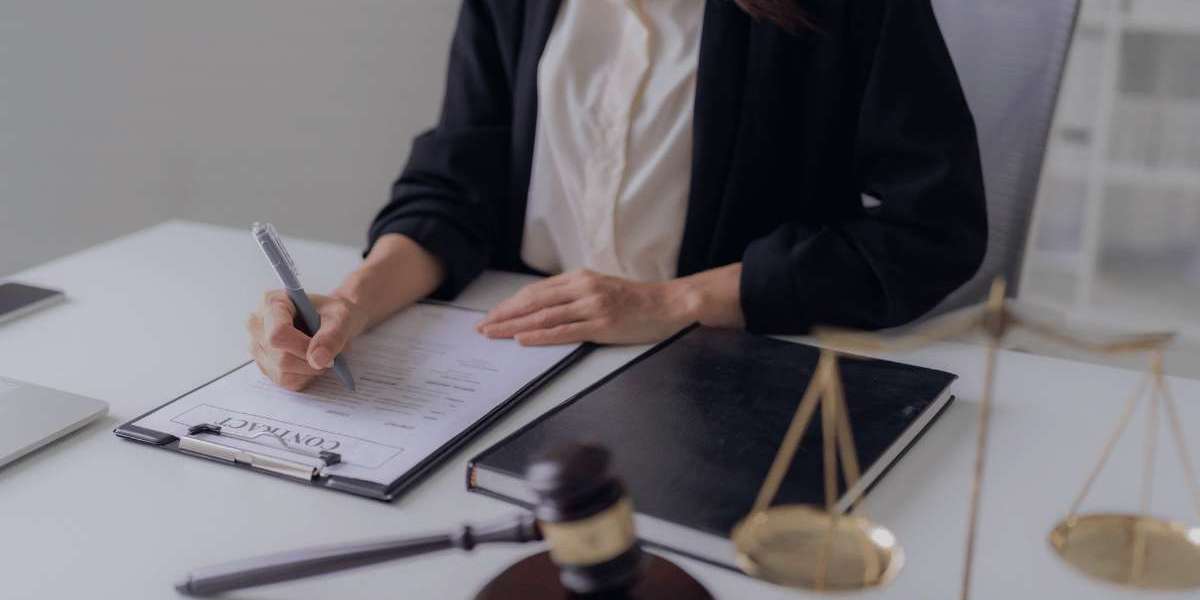 Outgrowing the Basics: Why Your Business Needs a Expert Bookkeeping Services