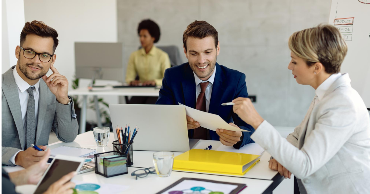 Simplifying Payroll and Compliance Management in Dubai for Modern Businesses