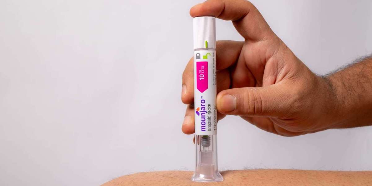 Are Mounjaro Injections Suitable for Both Men and Women?