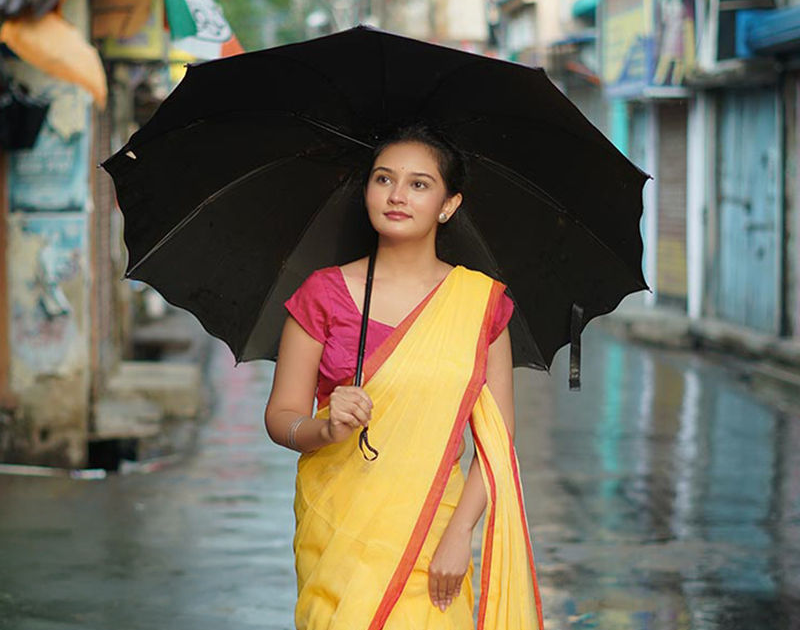 Best Ethnic Wear Brand 2025: Women Suit Sets to Embrace This Season