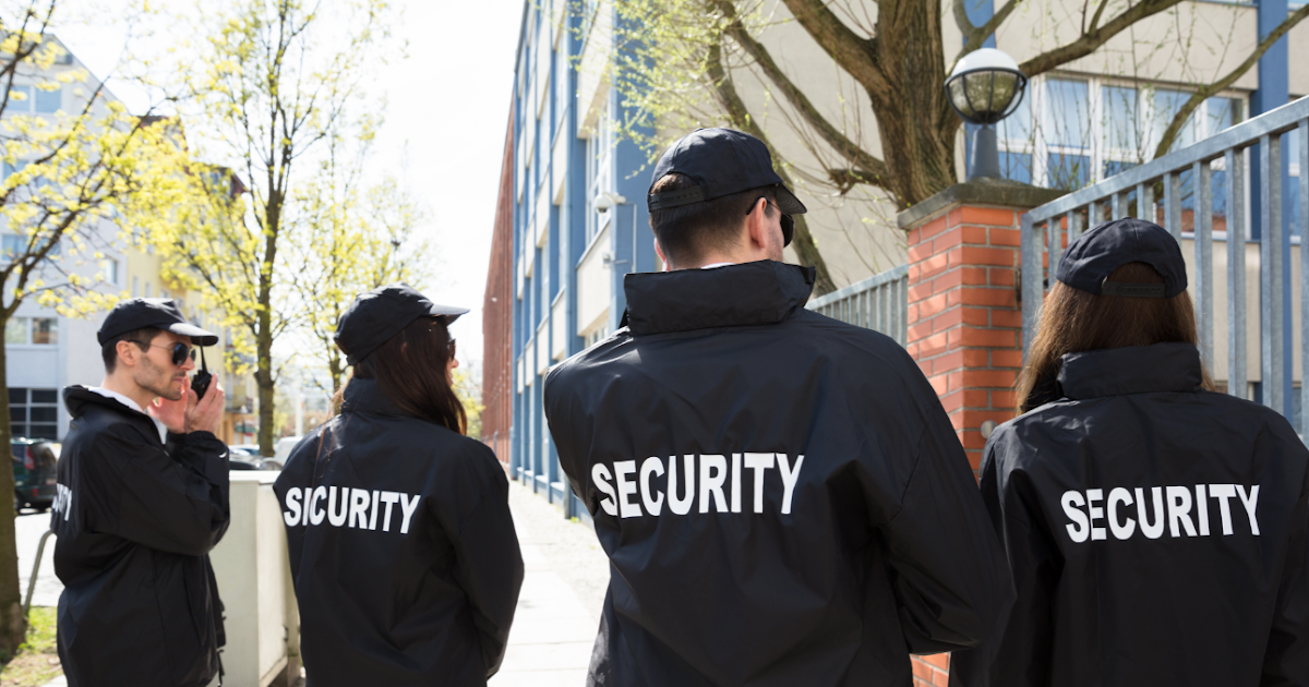 Waarom professionele bouwplaatsbeveiliging in Groningen en Delfzijl essentieel is voor bouwprojecten