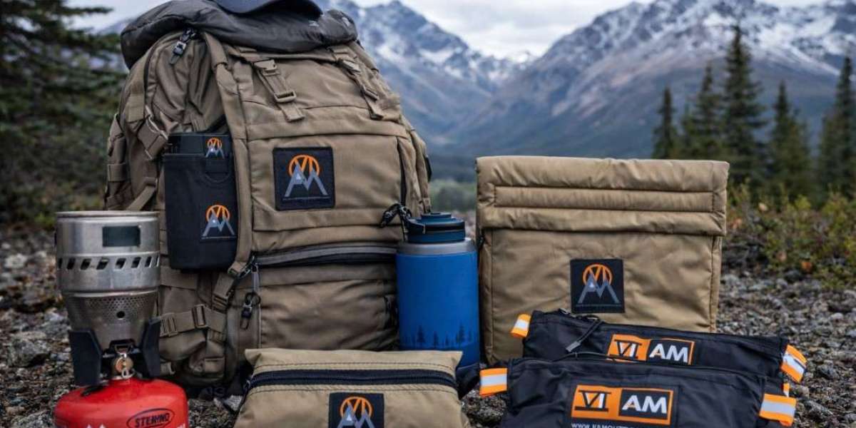 Lightweight Hiking Gear for Better Backpacking Trips