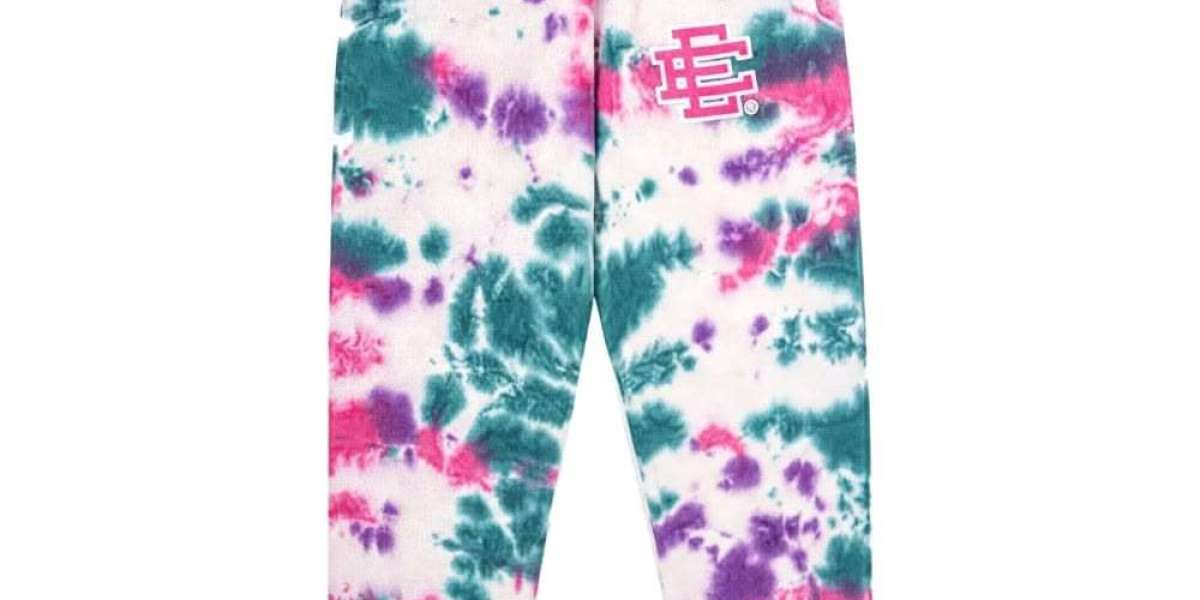 Eric Emanuel Sweatpants Look Great With Sneakers